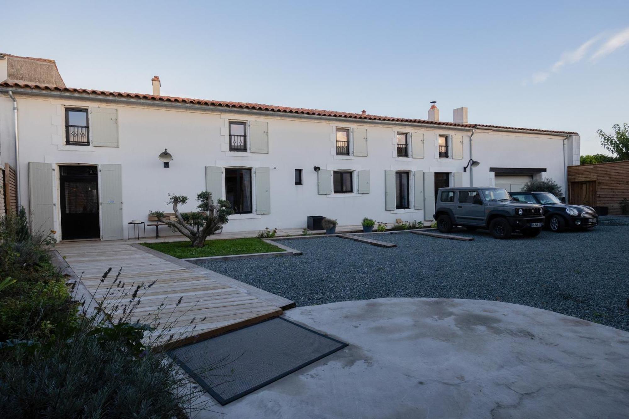 Domaine Slow-Life Thaire Exterior photo